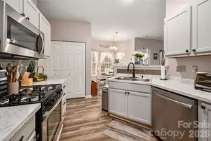 112 Pebble Creek Crossing, Fort Mill, SC 29715 - Photo 27