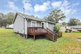1102 W Davidson Ave, Gastonia, NC 28052 - Photo 3