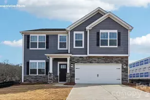 5130 Shallow Brk Dr, Charlotte, NC 28215 - Photo 1