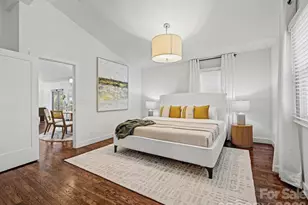 1733 Piccadilly Dr, Charlotte, NC 28211 - Photo 11