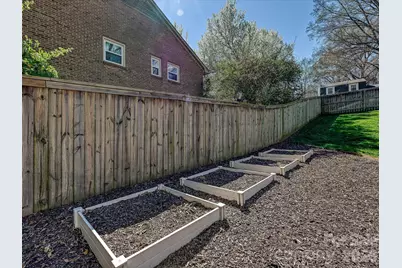 1733 Piccadilly Drive, Charlotte, NC 28211 - Photo 29