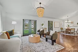 1733 Piccadilly Dr, Charlotte, NC 28211 - Photo 7