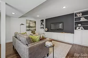 1733 Piccadilly Dr, Charlotte, NC 28211 - Photo 19