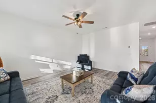 3567 Farmfield Dr, Claremont, NC 28610 - Photo 3