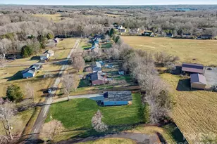 3567 Farmfield Dr, Claremont, NC 28610 - Photo 37