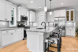 554 Sweet Birch Park Ln, Black Mountain, NC 28711 - Photo 9