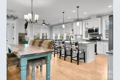 554 Sweet Birch Park Lane, Black Mountain, NC 28711 - Photo 1