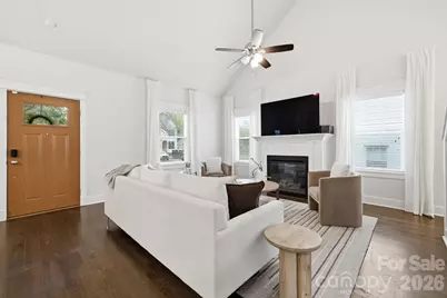 1421 Lyon Court, Charlotte, NC 28205 - Photo 5