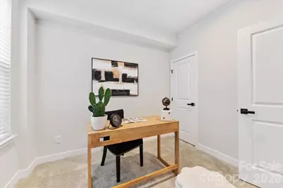 425 Tristram Lane, Charlotte, NC 28205 - Photo 9