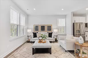 425 Tristram Ln, Charlotte, NC 28205 - Photo 15