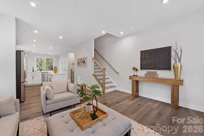 425 Tristram Lane, Charlotte, NC 28205 - Photo 17