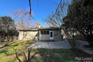 1932 Sandhurst Dr, Charlotte, NC 28205 - Photo 17