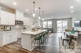 7531 Hodges Meadow Ln, Charlotte, NC 28213 - Photo 1