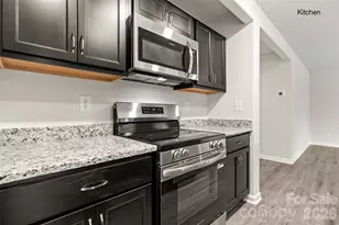 302 Elm St, Lancaster, SC 29720 - Photo 5