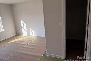 302 Elm St, Lancaster, SC 29720 - Photo 25