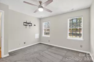 6107 Colchester Ln, Matthews, NC 28104 - Photo 19