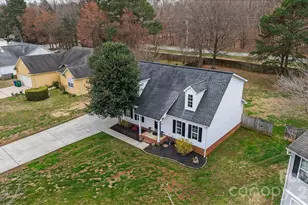 6107 Colchester Ln, Matthews, NC 28104 - Photo 29