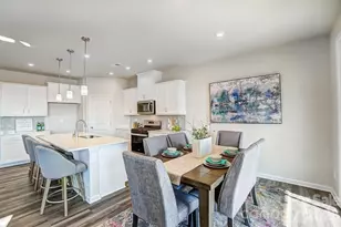 2706 Phoenix Ct, Gastonia, NC 28052 - Photo 9