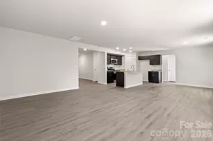 306 Elm St, Lancaster, SC 29720 - Photo 5