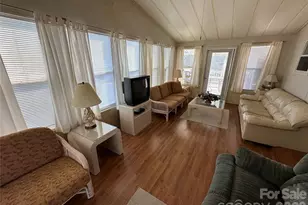 182 Marina Dr, New London, NC 28127 - Photo 5