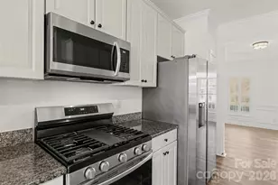 4043 Holly Villa Cir, Indian Trail, NC 28079 - Photo 3