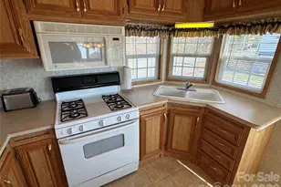 171 Grand View Dr, New London, NC 28127 - Photo 9