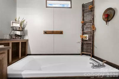 2473 Blankenship Road, Taylorsville, NC 28681 - Photo 11