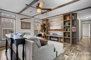 2473 Blankenship Rd, Taylorsville, NC 28681 - Photo 5