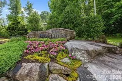 W12 Curtain Bluff, Hendersonville, NC 28791 - Photo 3