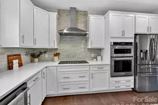 17043 Soho Dr, Charlotte, NC 28204 - Photo 13