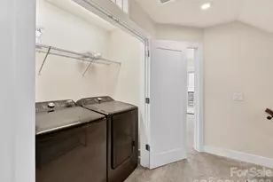 17043 Soho Dr, Charlotte, NC 28204 - Photo 29