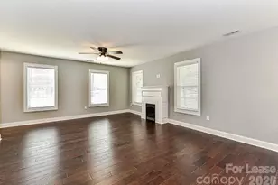 704 N Main St, Mooresville, NC 28115 - Photo 3