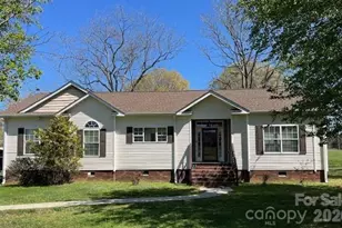 3951 Springs Rd, Conover, NC 28613 - Photo 1