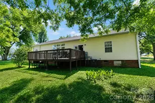 3951 Springs Rd, Conover, NC 28613 - Photo 3