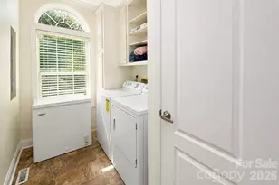 3951 Springs Rd, Conover, NC 28613 - Photo 23