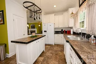 3951 Springs Rd, Conover, NC 28613 - Photo 5