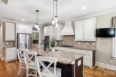 135 Lakeshore Hills Drive, Mooresville, NC 28117 - Photo 11