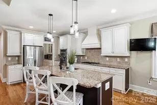 135 Lakeshore Hills Drive, Mooresville, NC 28117 - Photo 11