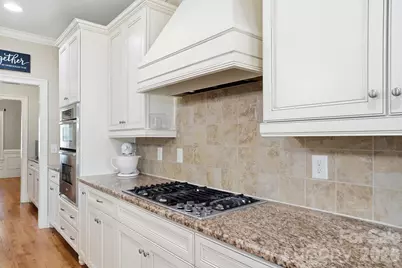 135 Lakeshore Hills Drive, Mooresville, NC 28117 - Photo 13