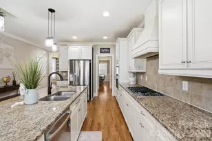 135 Lakeshore Hills Drive, Mooresville, NC 28117 - Photo 13