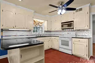 201 Poplar St, Cheraw, SC 29520 - Photo 13