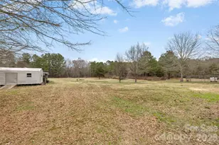 4661 Willie Bayne Ln, Heath Springs, SC 29058 - Photo 23