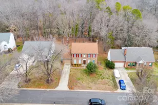 838 Brattleboro Ct, Charlotte, NC 28217 - Photo 3