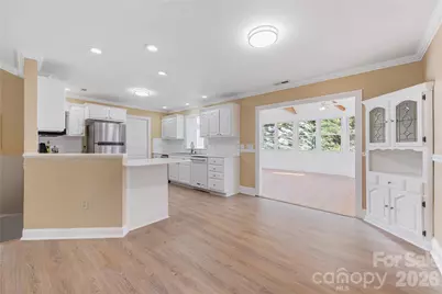 7722 Farmbrook Drive, Waxhaw, NC 28173 - Photo 9