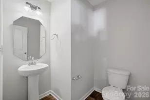 1000 Newfound Hollow Dr, Charlotte, NC 28214 - Photo 17