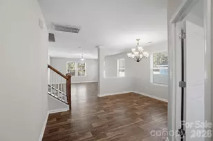 1000 Newfound Hollow Dr, Charlotte, NC 28214 - Photo 7