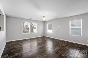 1000 Newfound Hollow Dr, Charlotte, NC 28214 - Photo 11