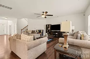 9631 Daufuskie Dr, Charlotte, NC 28278 - Photo 13