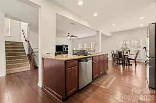 9631 Daufuskie Dr, Charlotte, NC 28278 - Photo 19