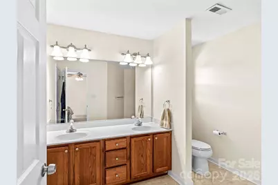 219 19th Avenue SE, Hickory, NC 28602 - Photo 25